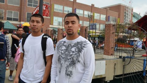 Jonathan Blanco y su amigo Edgar Orihuela.