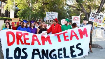 Muchos estudiantes  a través de los llamados 'DREAM Teams' por todo el país han luchado por una reforma migratoria.