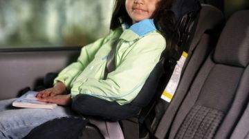 Los accidentes automovilísticos son la primera causa de muerte infantil en los EE.UU. entre la edad de 1 y 12 años.