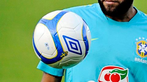 Dani Alves siente que Barcelona estár encima del Real Madrid.