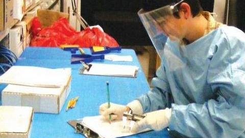Las osamentas no identificadas fueron exhumadas para identificar a migrantes desaparecidos.