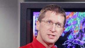 El día de la convención está previsto que llegue a Florida "Isaac", una tormenta tropical que ahora avanza hacia el oeste por el sur de Puerto Rico, pero que el viernes podr��a convertirse en huracán y pasar sobre La Española y Cuba.