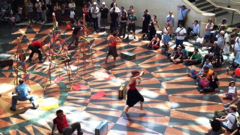 Artistas locales presentarán 'Meet me@Metro' en varias estaciones de la línea dorada, para deleitar a los pasajeros angelinos en forma gratuita.