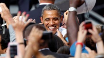 En Colorado Obama manifestó a los estudiantes que ellos tienen mucho en juego en las elecciones.