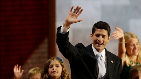 Al aceptar la nominación de su partido a la vicepresidencia, Paul Ryan dijo que desactivarán la reforma de salud del presidente Obama.