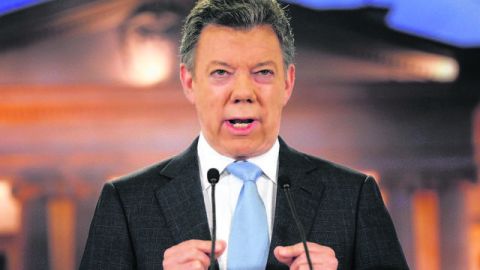 El presidente de Colombia, Juan Manuel Santos, habla de un posible proceso de paz, en conversaciones exploratorias con las FARC.
