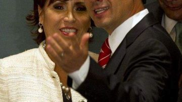 Enrique Peña Nieto y la experredista Rosario Robles.