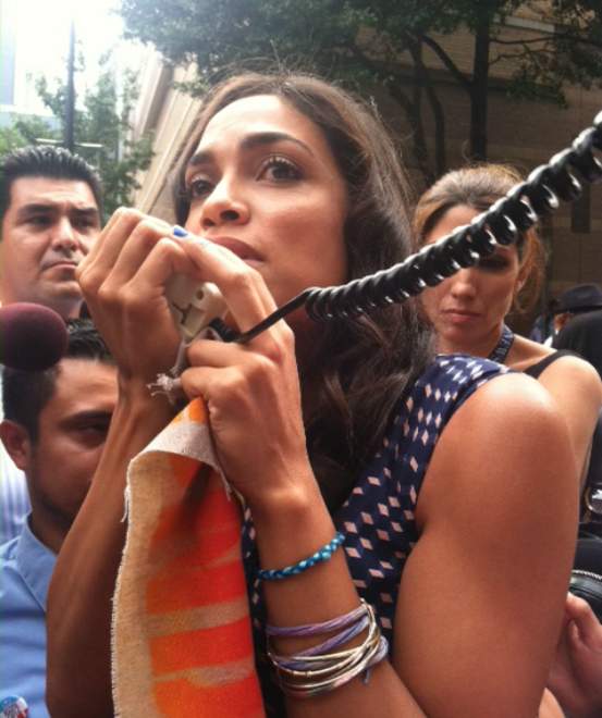 Indocumentados arrestados en Charlotte son liberados La Opinión