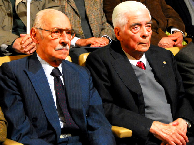 Jorge Videla (izquierda) fue condenado en 2010 a cadena perpetua por el secuestro, tortura y fusilamiento de 31 presos políticos en 1976 y Luciano Menéndez (derecha) suma siete condenas a cadena perpetua.