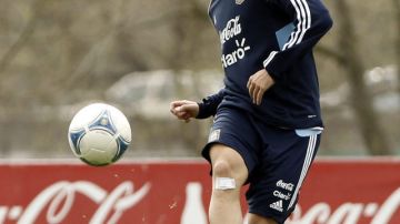 El 'merengue' Gonzalo Higuaín será el socio de Lio Messi en el duelo de hoy ante los guaraníes en el Estadio Mario Alberto Kempes.