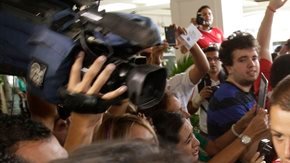 El Chicharito Hernández se vio algo desesperado por anotar gol en Costa Rica con México.