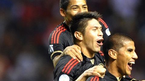 Salcido rompió el cero a favor de México en el Estadio Nacional de Costa Rica dándole "pura vida" al Tri del Chepo.