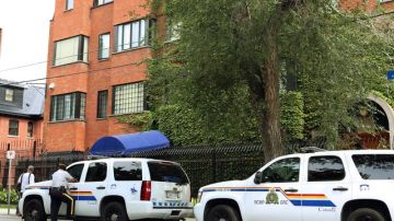Canadá les dio cinco días a los diplomáticos iraníes para que salieran del pais y cerraran su embajada (en la foto), en Ottawa.