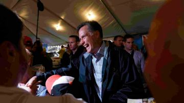 El candidato republicano a la presidencia Mitt Romney asistió a un evento de campaña en Richmond, Virginia, el sábado 8 de septiembre, 2012.