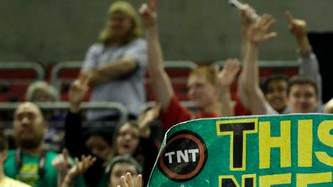 Los fans de los Supersonics de Seattle se quedaron muy dolidos cuando los directivos se llevaron la franquicia a Oklahoma.