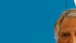 Los investigadores tratan de determinar si Villepin amenazó al actual presidente de Relais & Châteaux, el español Jaume Tàpies, para que no sacara a la luz asuntos turbios de su predecesor, Bulot.