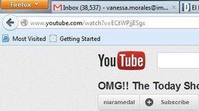 Kris Jenner, a la derecha, mientras contaba hoy sus grandes aventuras.