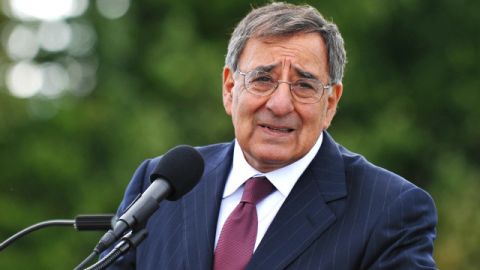 Panetta dijo que "tenemos la capacidad no sólo de defendernos, sino de hacer lo que tengamos que hacer para tratar de detener el desarrollo de armas nucleares".