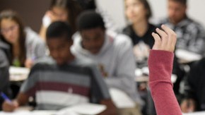 Aproximadamente entre 120 y 200 mil alumnos y ex alumnos de LAUSD se beneficiarán con DACA.