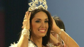 Amelia Vega es la única dominicana que ha ganado el Miss Universo. Se coronó en el 2003.
