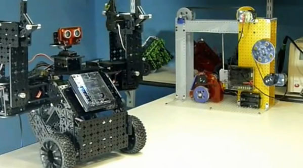 El robot de "Multiplo" ya armado.