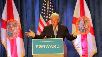 El expresidente Bill Clinton ofreció su discurso en el Rosen Plaza Hotel en la International Drive.