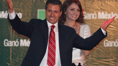 Peña Nieto irá a  América Latina  en gira de trabajo el lunes.
