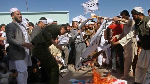Manifestación callejera contra un video sobre la vida de Mahoma, considerado blasfemo, que ha generado amplias protestas de musulmanes también en Herat, Afganistán.