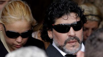 La novia de Maradona, Verónica Ojeda, tiene 4 meses de embarazo según fuentes diversas.
