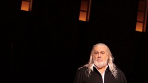 Plácido Domingo y Marina Poplavskaya en una escena de 'I due Foscari', que se representa en el Dorothy Chandler de LA.