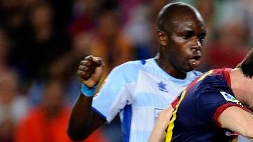 Messi provocó un autogol del Granada a favor del Barcelona en el 92.