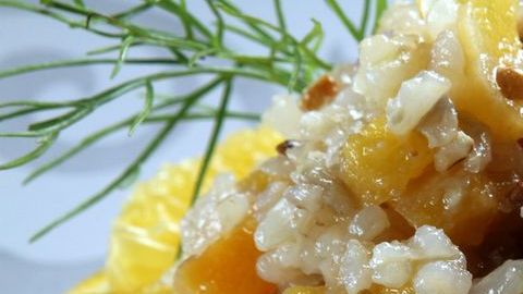Ensalada de cítricos y arroz.