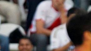 Los jugadores del Real Madrid festejan el tanto de Özil que significó el 1-0 transitorio frente al Rayo.