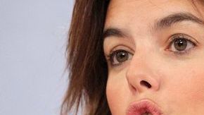 La vicepresidenta de España, Soraya Sáenz, en la rueda de prensa sobre austeridad y ayuda de parte de Europa.