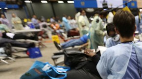 Benjamín Uribe recibió atención dental  sin costo alguno en Los Angeles Sports Arena.