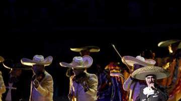 Nueva York le dio a Vicente Fernández una despedida como solamente un rey se la merece.