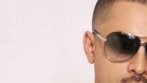 En 2006 salió la primera producción discográfica de Andrés Márquez, “Amigos con derechos”, cuyo primer sencillo del mismo título pegó con fuerza.