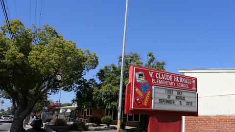 El estado tomó control del distrito escolar de ciudad.