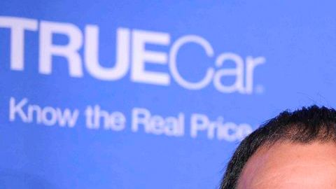 Un partido de sanción y una multa de 500 salarios mínimos para Cuauhtémoc Blanco por burlarse del árbitro.