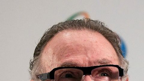 Carlos Nuzman, dirigente olímpico brasileño, resiste las críticas con vistas a Río 2016.