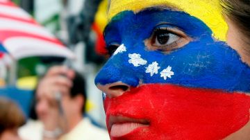 Al menos 7,000 venezolanos se trasladarán desde Miami a Nueva Orleans, para votar en las elecciones presidenciales de su país.