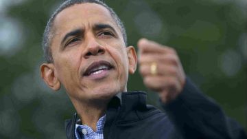 El Presidente Barack Obama se dirige a sus simpatizantes en un evento de campaña en Denver el jueves 4 de octubre de 2012.