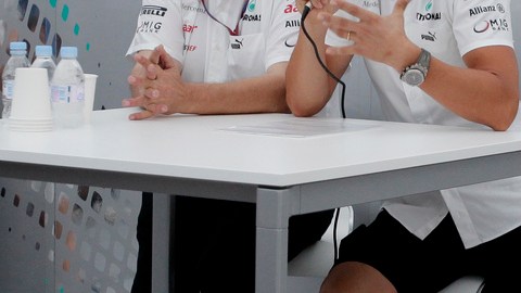 Michael Schumacher, en Suzuka, dice que se va.