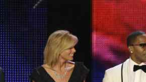 Faith Hill, Jamie Foxx, Beyoncé, Alicia Keys y will.i.am estuvieron en la fiesta de inauguración de Barack Obama en Washington, el martes 20 de enero de 2009.