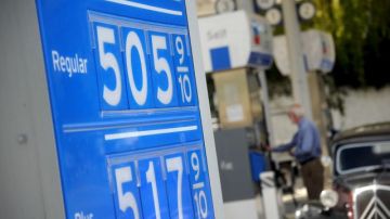 Varias gasolineras independientes cerraron al público desde el viernes en las inmediaciones de Los Ángeles.