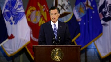 El aspirante republicano a la presidencia Mitt Romney habló hoy sobre política exterior en el Virginia Military Institute en Lexington, Va.