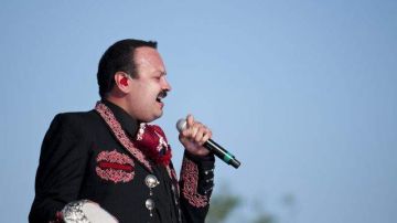 Pepe Aguilar ha establecido un concurso de talentos en línea llamado "El rey del mariachi", que busca al siguiente representante de la música tradicional mexicana.