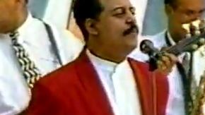 En 1994 el gobierno dominicano decidió condecorar a Vargas con la Orden Heráldica de Cristóbal Colón en el Grado de Caballero.