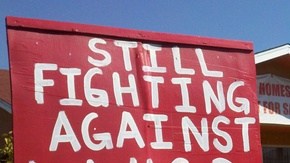 El proyecto original incluía  la demolición de 10 casas unifamiliares,  29 multifamiliares y edificios de apartamentos.