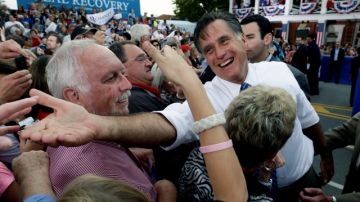El candidato presidencial republicano, Mitt Romney, en campaña. Romney redujo 6 puntos la diferencia con Obama con relación al voto hispano en el Estado de Florida.